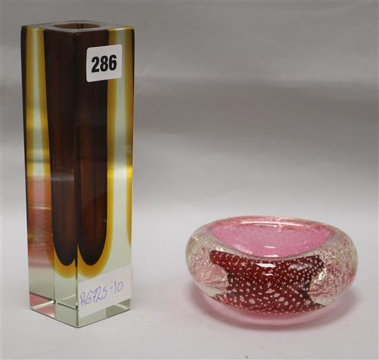 A Murano cased glass vase and a bubble included dish tallest 20cm